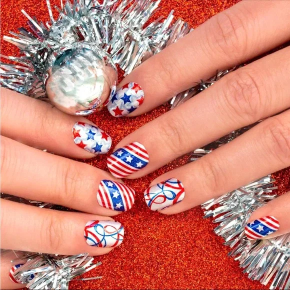 *Retired* Color Street: Miss Stars & Stripes | 4th of July Patriotic America - Picture 2 of 10